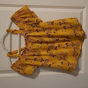 Sienna Sky yellow floral top